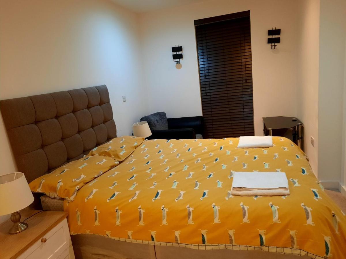 Max'Em Lexington Luxury Apartment Слау Экстерьер фото